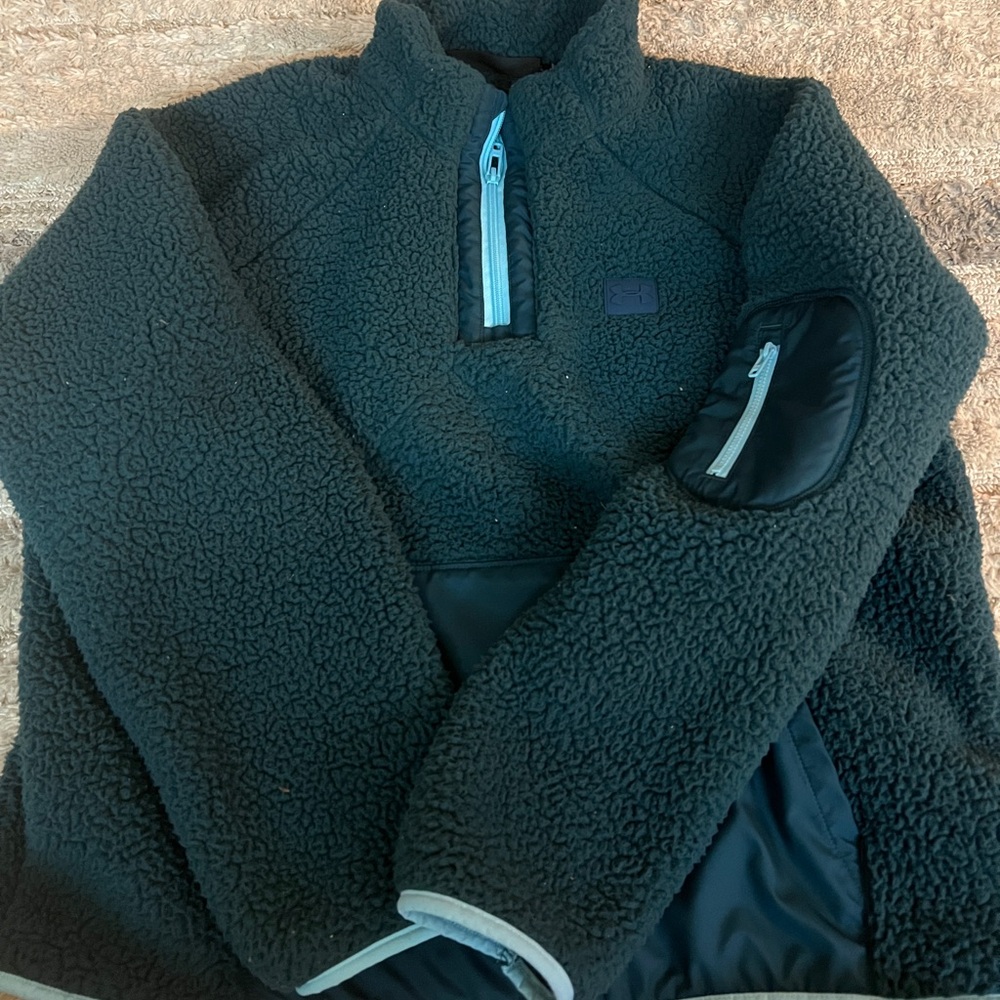 Women’s under Armour quarter zip